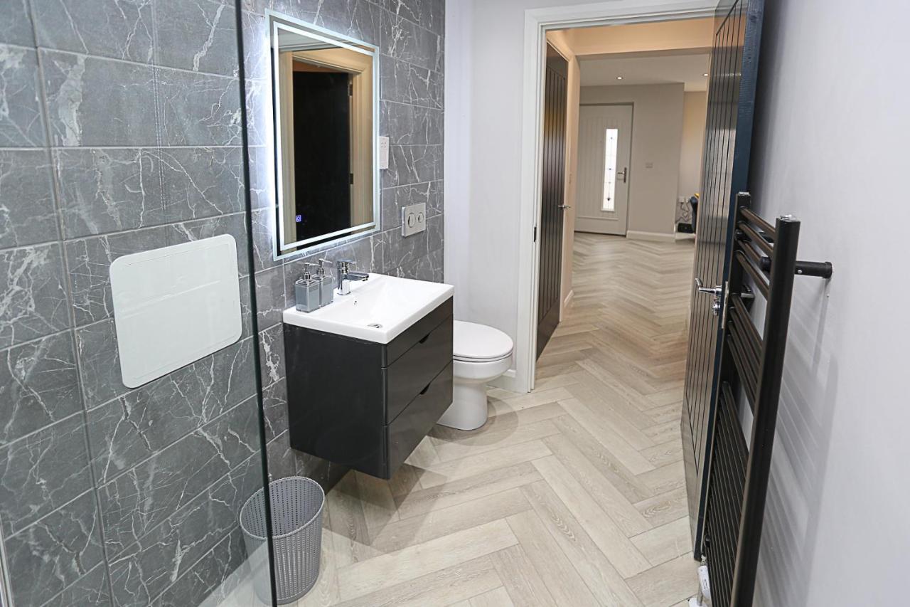 No1 Luxury Service Apartments Μπέλφαστ Εξωτερικό φωτογραφία