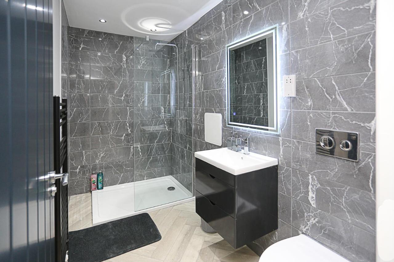 No1 Luxury Service Apartments Μπέλφαστ Εξωτερικό φωτογραφία