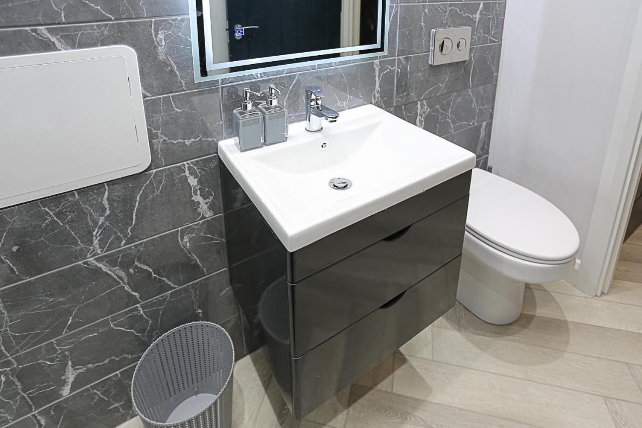 No1 Luxury Service Apartments Μπέλφαστ Εξωτερικό φωτογραφία