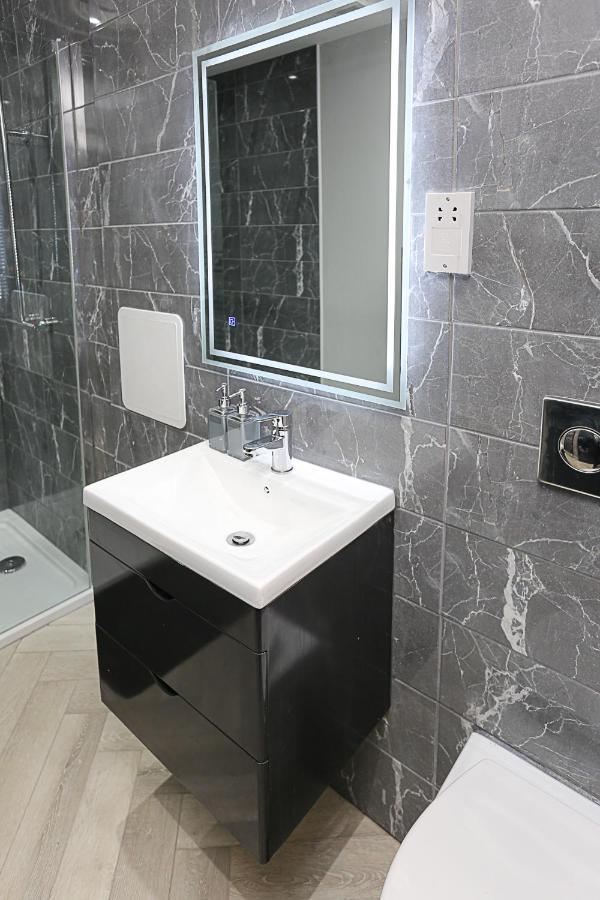 No1 Luxury Service Apartments Μπέλφαστ Εξωτερικό φωτογραφία