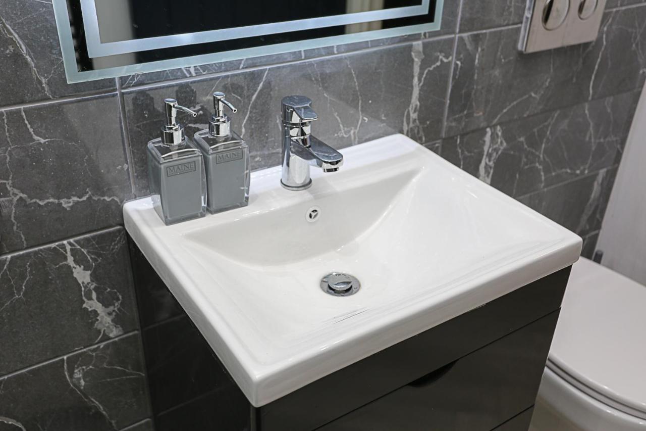 No1 Luxury Service Apartments Μπέλφαστ Εξωτερικό φωτογραφία